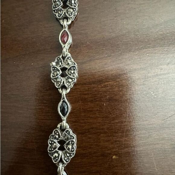 Multi colored stone and silver metal oxidized bracelet - Picture 2 of 4